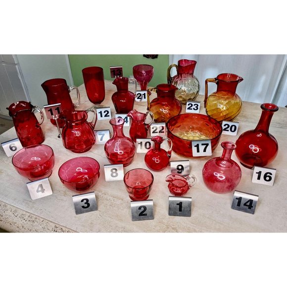 Vintage Red Hand Blown/Art Glass 7" Round Pitcher 36 oz - Picture 6 of 6